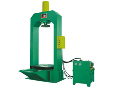 医生掀开奶罩边躁边狠狠躁视频