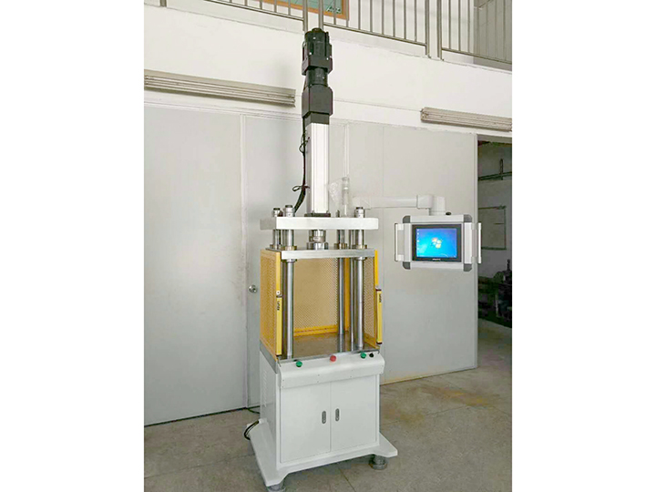 医生掀开奶罩边躁边狠狠躁视频